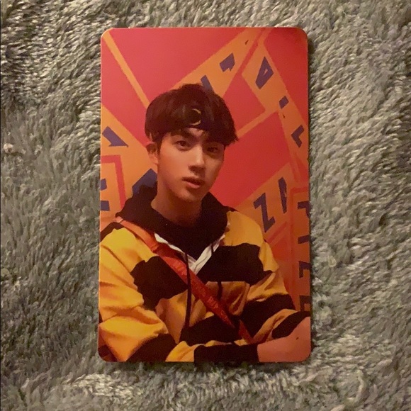 BTS Love Yourself Her “E” version - Picture 5 of 5